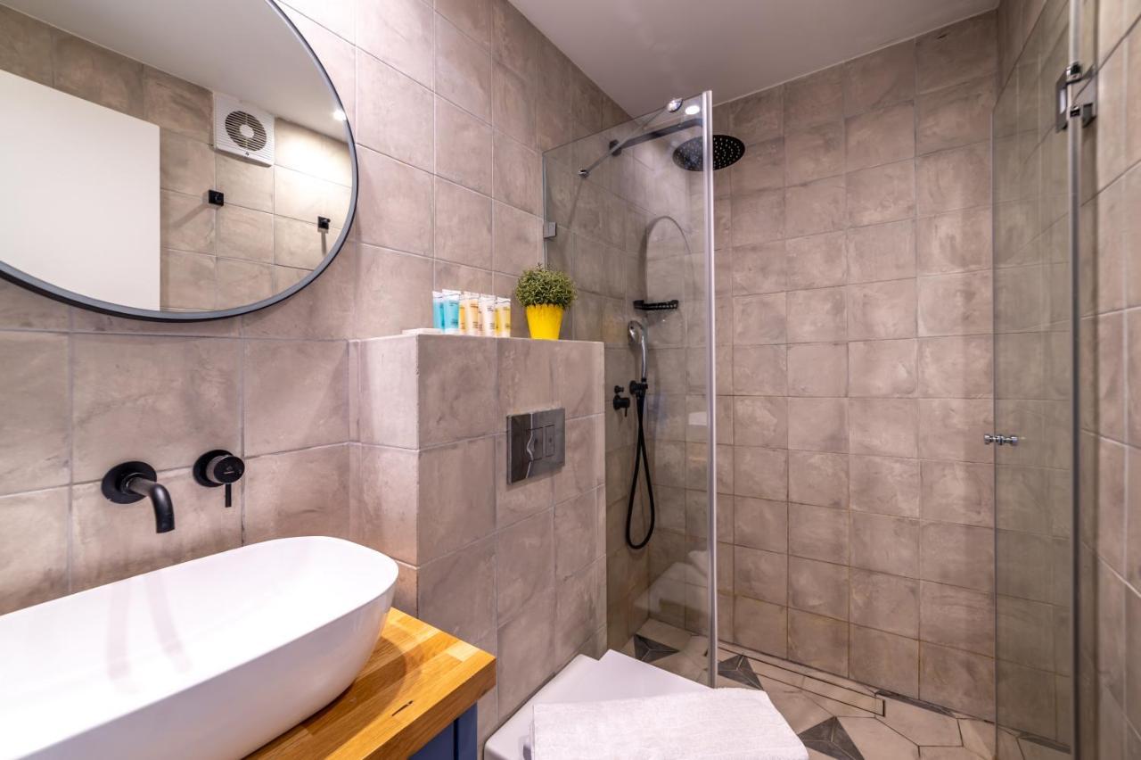 The Six Days Stylish One Bedroom Apartments Eilat Exterior foto